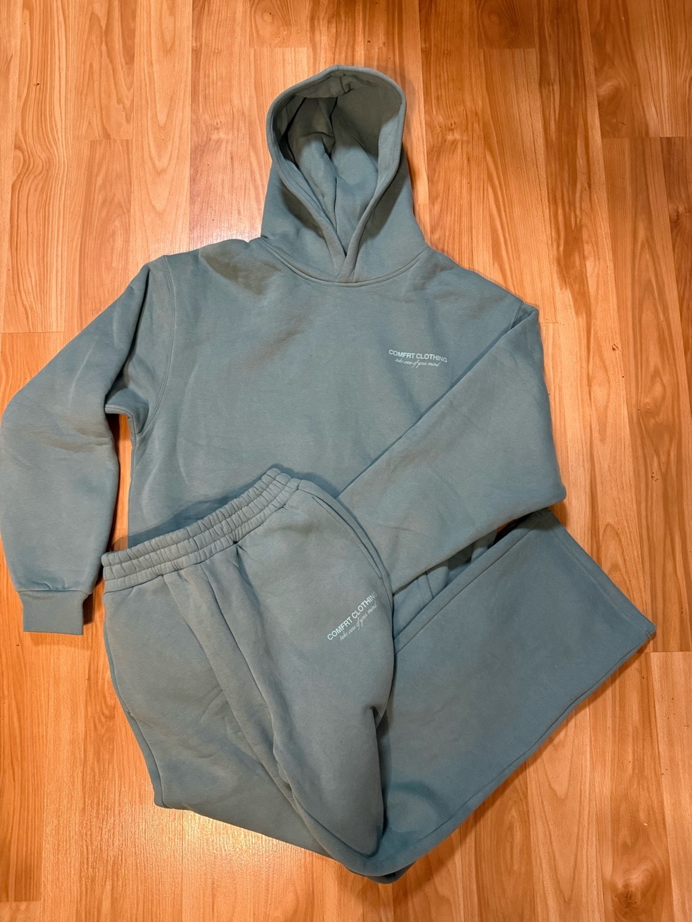 Comfort Clothing Women's Teal Hoodie & Joggers Set - Picture 2 of 5